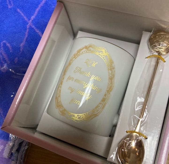 安室奈美恵 マグカップタオルTシャツM貯金箱ワッペンセット