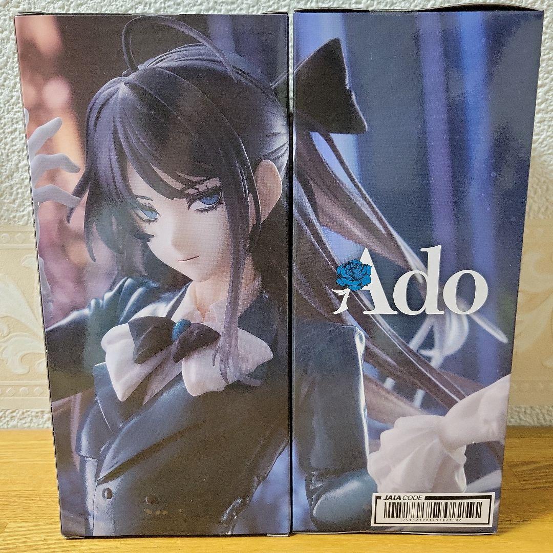Ado フィギュア Winter ver.2個セット【美品】