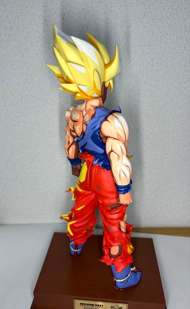 ドラゴンボールZ 伝説の超サイヤ人 孫悟空 二次元リペイント フィギュアTV色