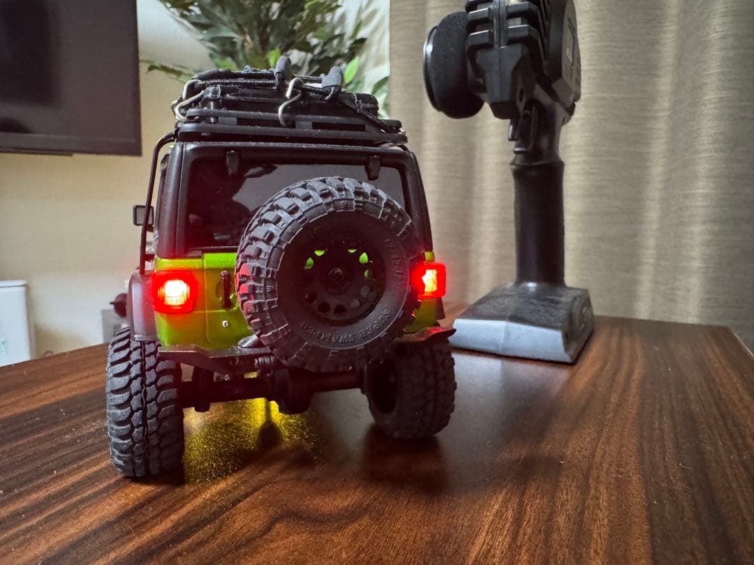 京商　ミニッツ4×4 ラングラー