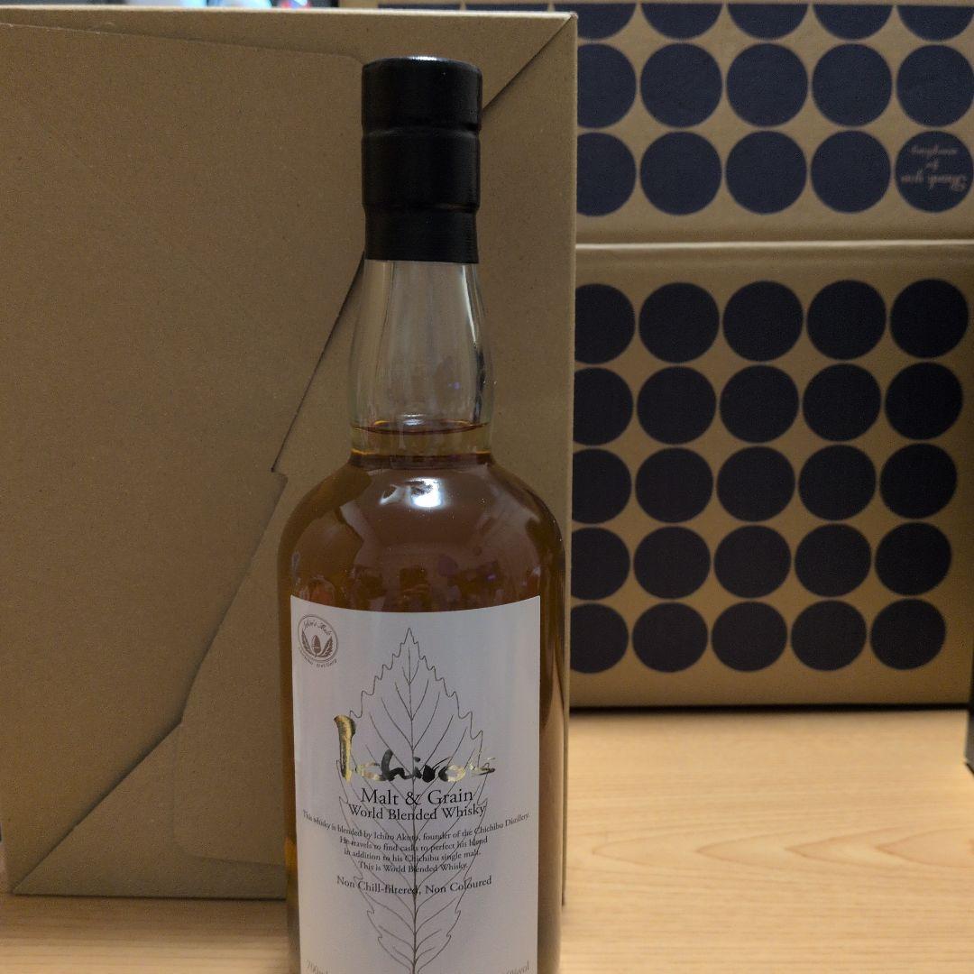 サントリーの知多ウイスキー新品箱入りと、イチローズモルト新品箱なし