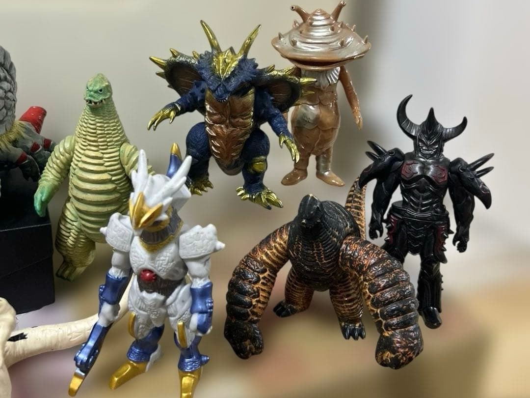 【まとめ売り】ウルトラマンシリーズ 怪獣フィギュア29体セット