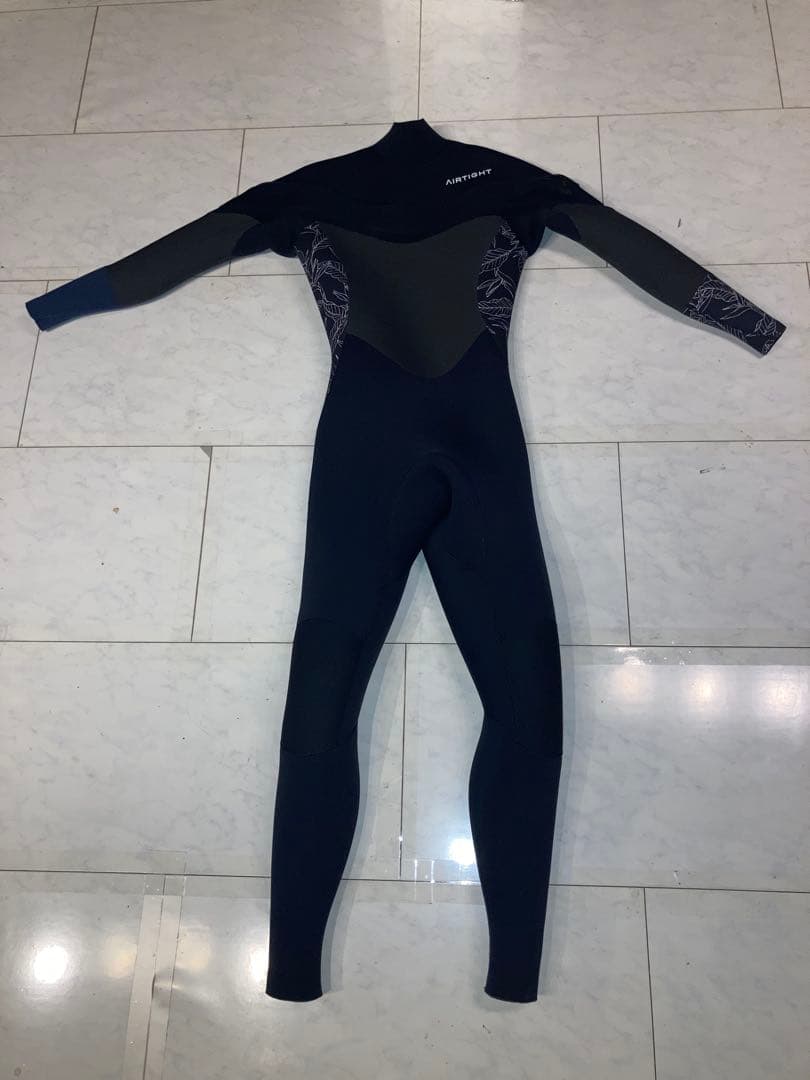 【なり】AIRTIGHT 新品未使用品 セミドライ レディースMS