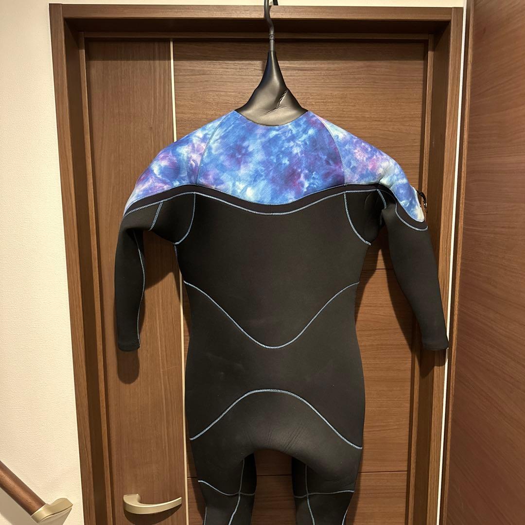 mellow メロー　ウェットスーツ　ウォームダール