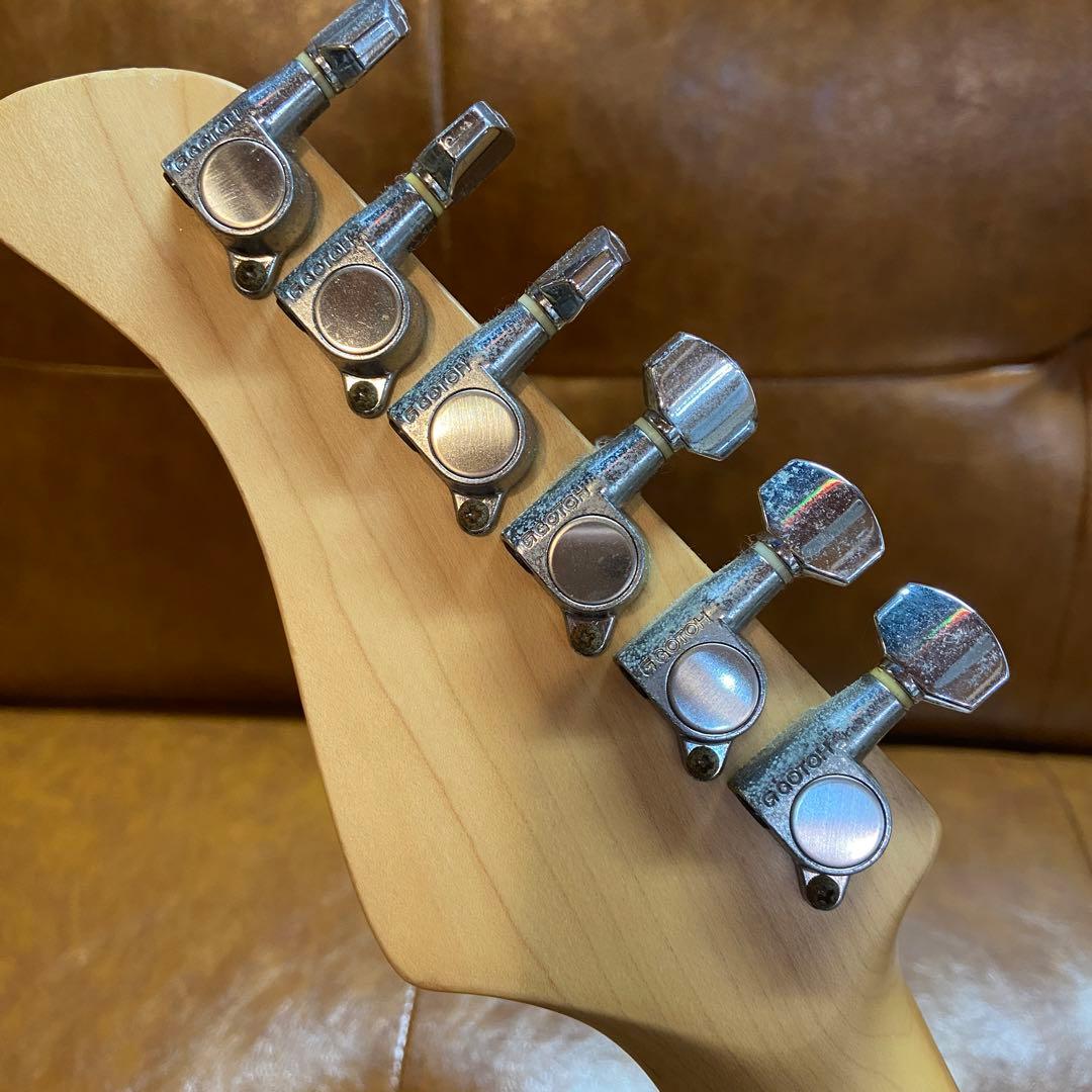 FERNANDES フェルナンデス⭐️エレキギター　ストラトキャスター