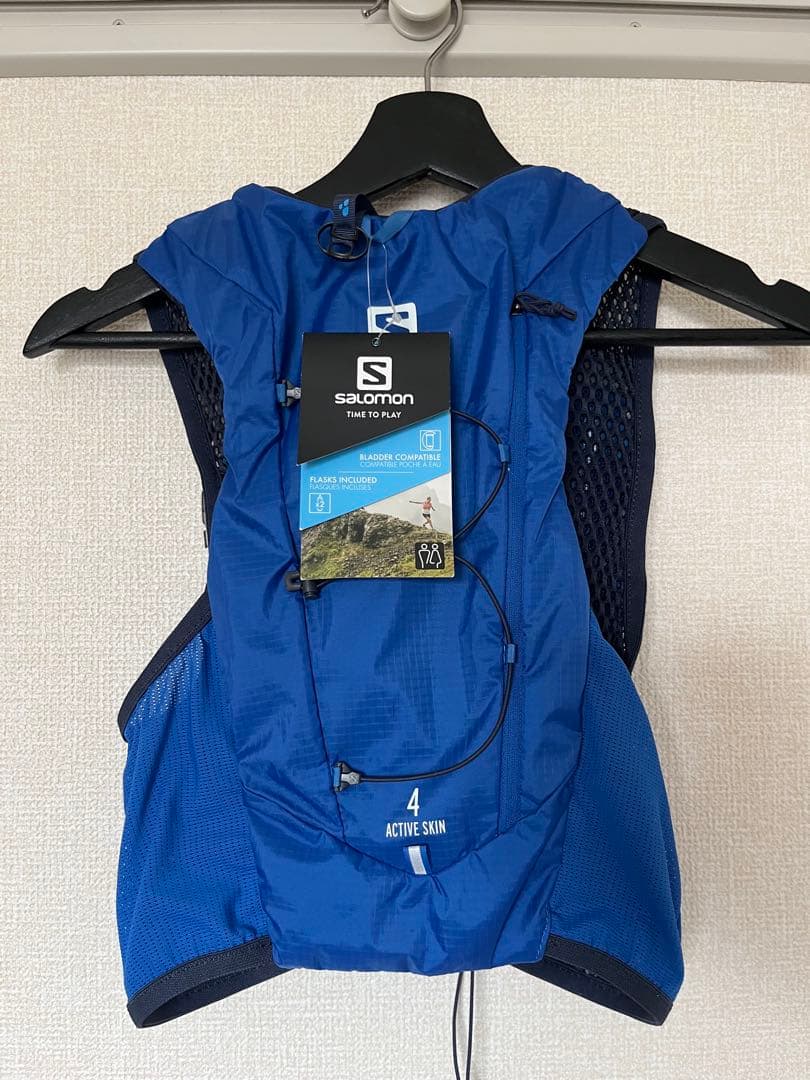 新品　サロモン　salomom トレラン　バックパックACTIVE SKIN 4