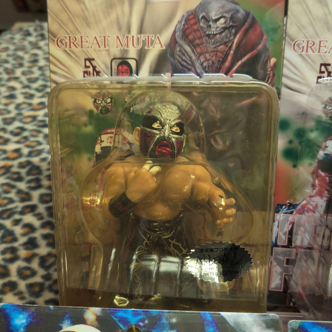 グレート・ムタ リミテッドエディション他ＨＡＯサインカード付きフィギュア武藤敬司