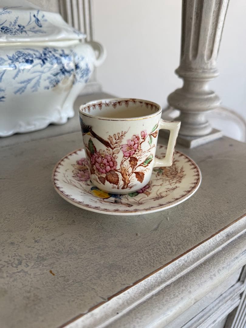 フランスアンティーク陶器リュネビィルmesangeデミタスカップ&ソーサー