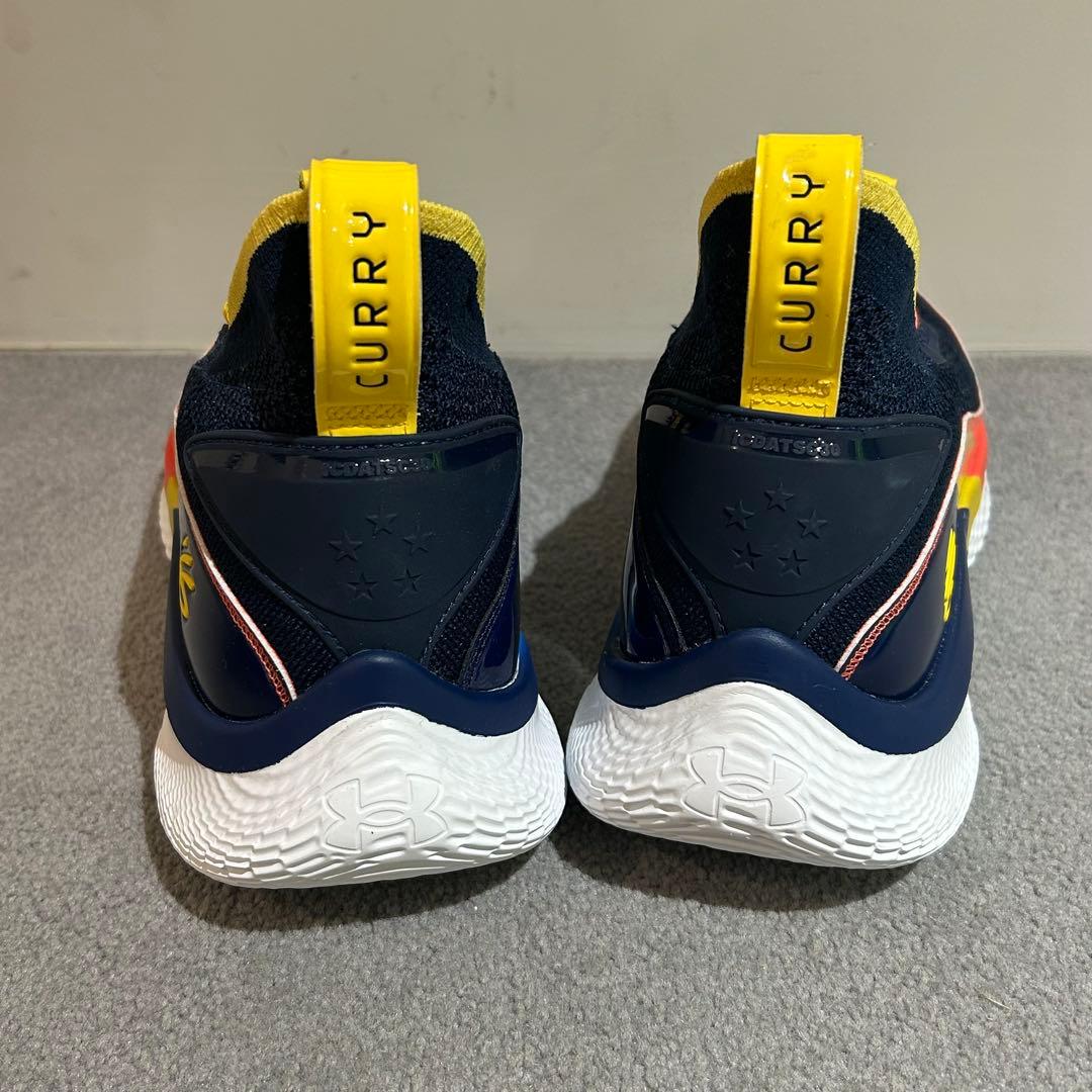 【新品】 CURRY 8 ステフィン カリー アンダーアーマー NIKE ナイキ