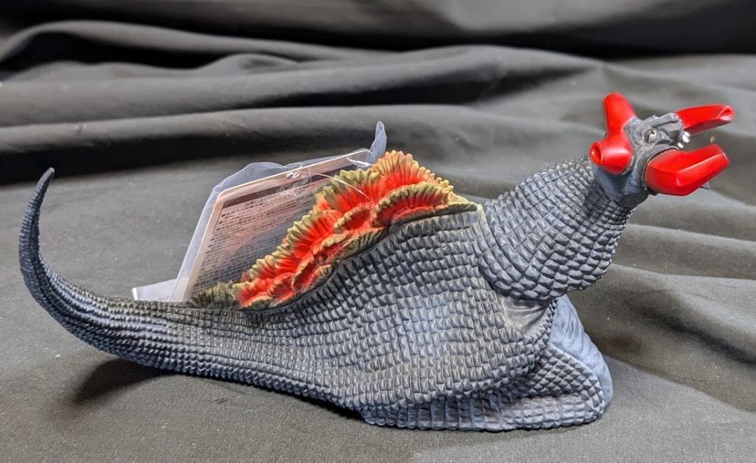 ギラドラス（エクスプラス・バンダイプレミアム）ウルトラ怪獣5000ソフビ