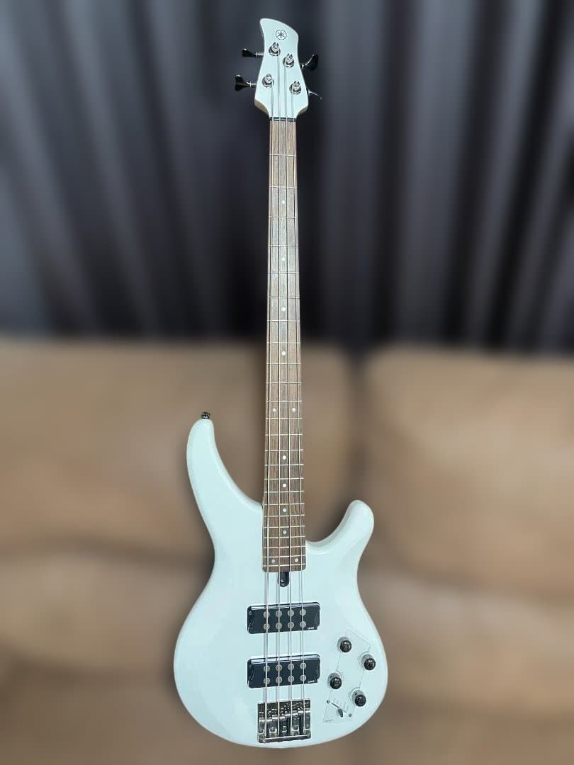 TRBX304 WH【おまけ付】YAMAHA ホワイト 白 ベース ヤマハ