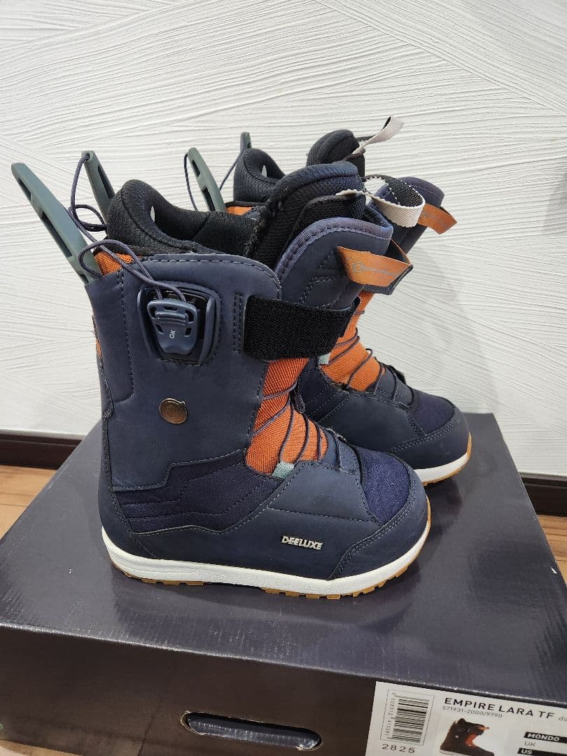 期間限定値下げ！美品 DEELUXE EMPIRE LARA スノーボードブーツ