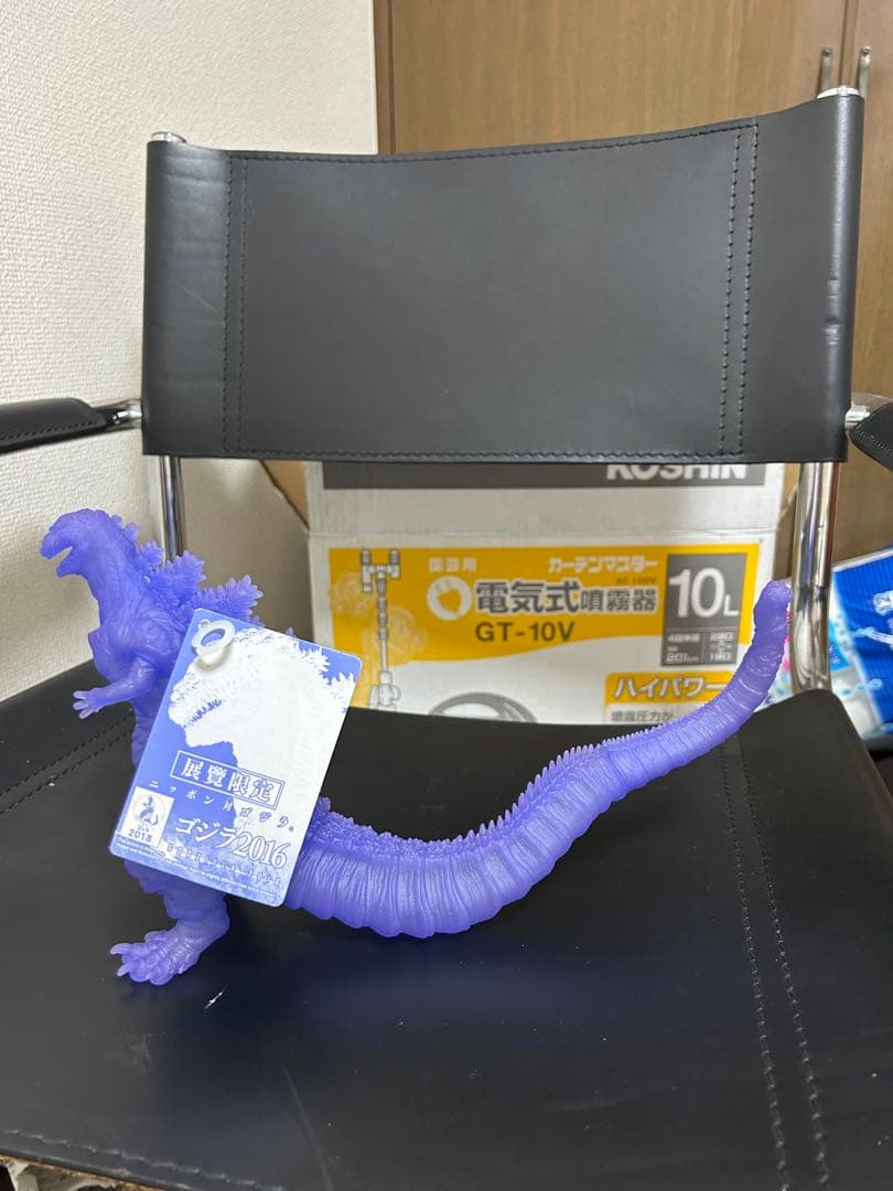 台湾限定　クリアパープル　ゴジラ2016 ソフビ タグ　展覧限定