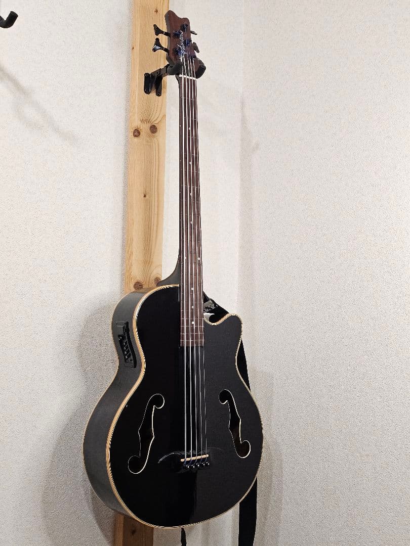 YAMATO 5弦 アコースティックベース フレットレス ソフトケース付 現状品