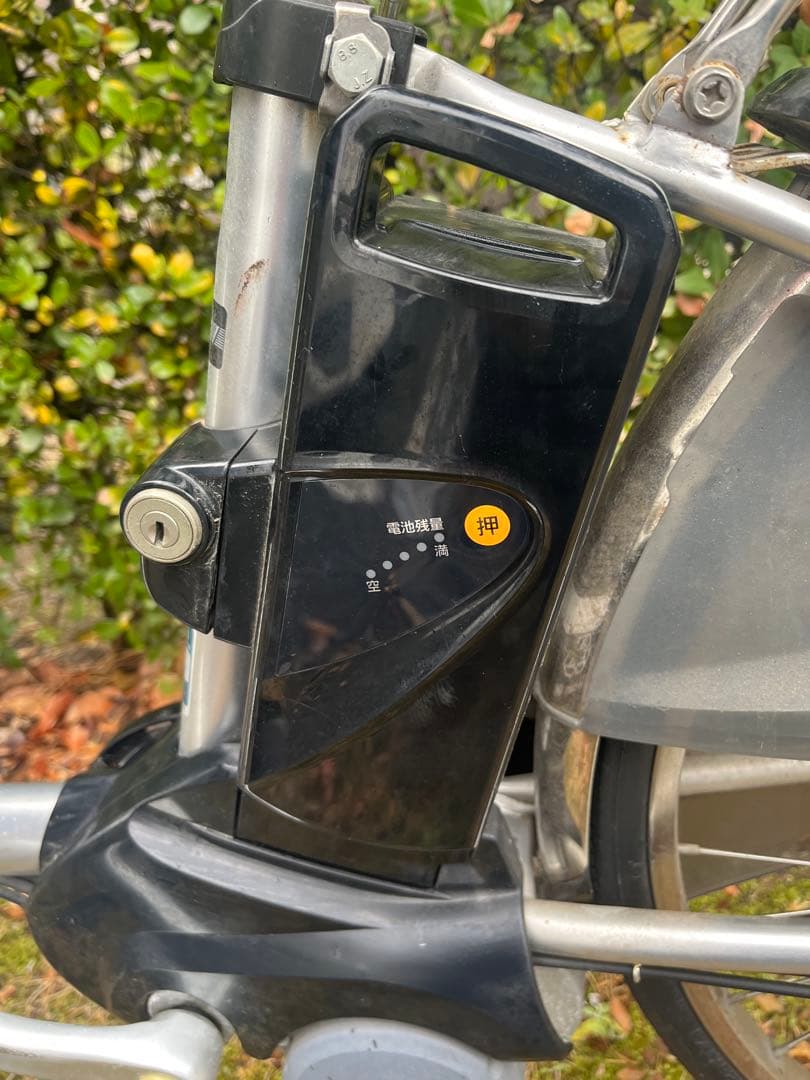 【引取歓迎】電動自転車 Panasonic ビビ・DX BE-ELD63S