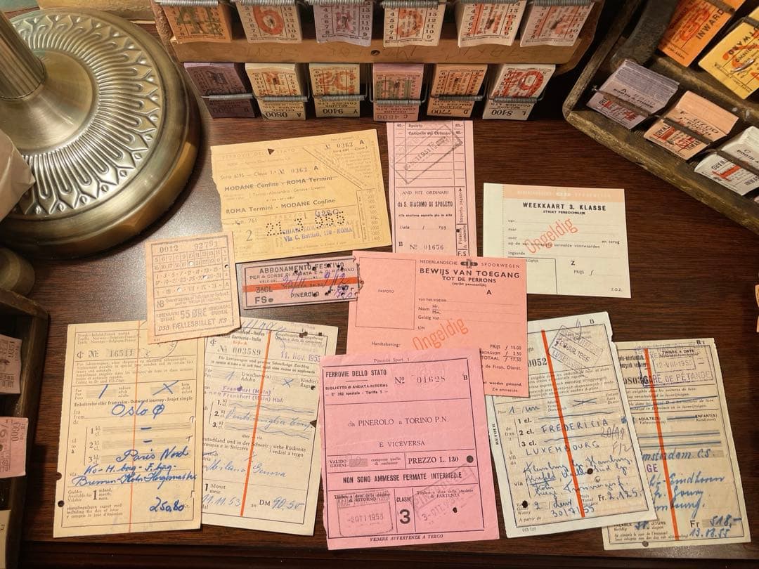 海外　鉄道チケット　ピンクカラー　32枚　ヴィンテージ