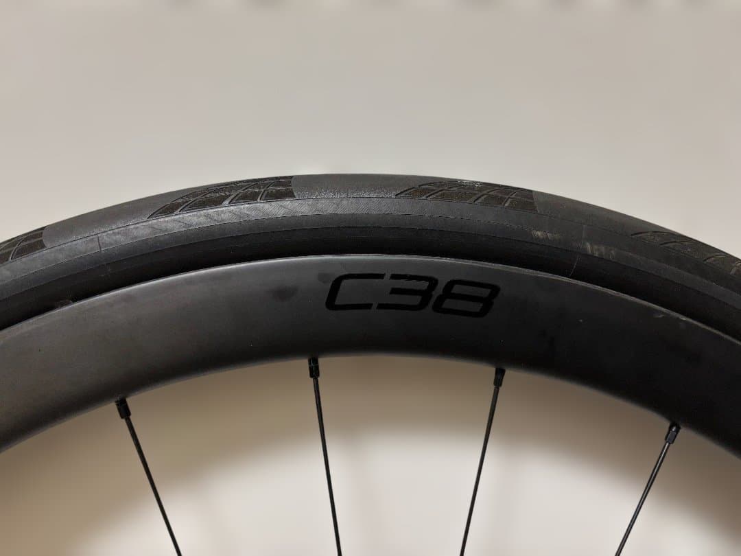 Roval C38 チューブレスタイヤホイール前後セット