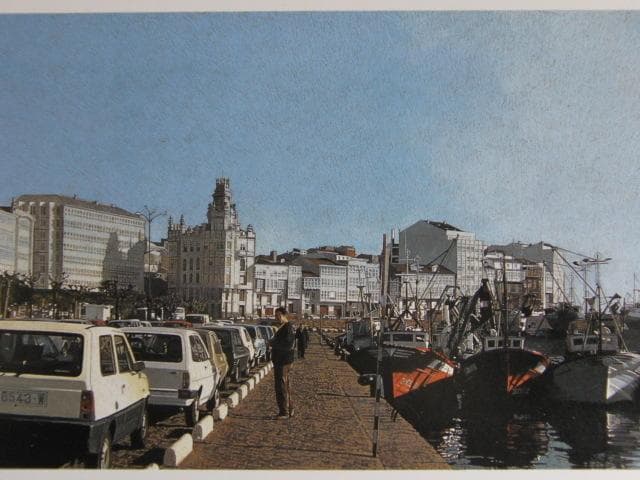 藤田西洋、ラ・コルーニャの日曜日、希少画な集画、状態良好、新品高級額