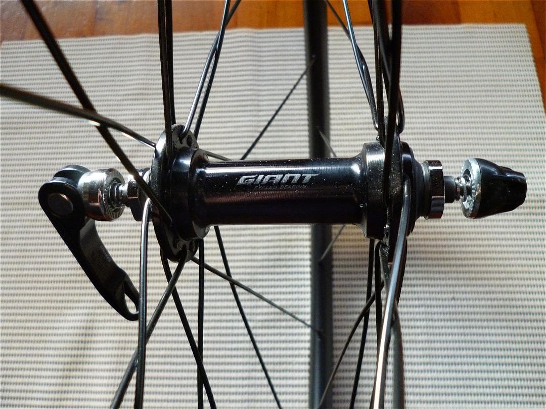 ＞ ジャイアント純正 ホイール 700C 10速 リムブレーキ 前後