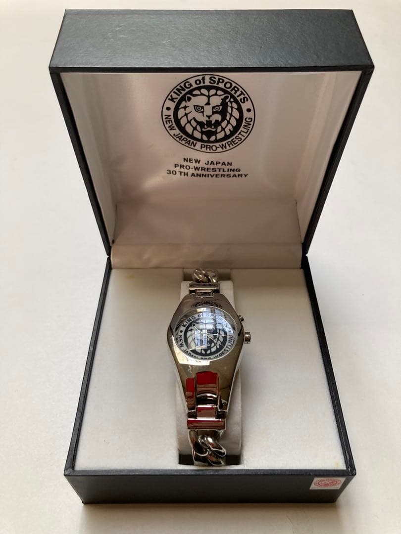 【新品・未使用】 新日本プロレス創立30周年記念腕時計　2002.5.2発売