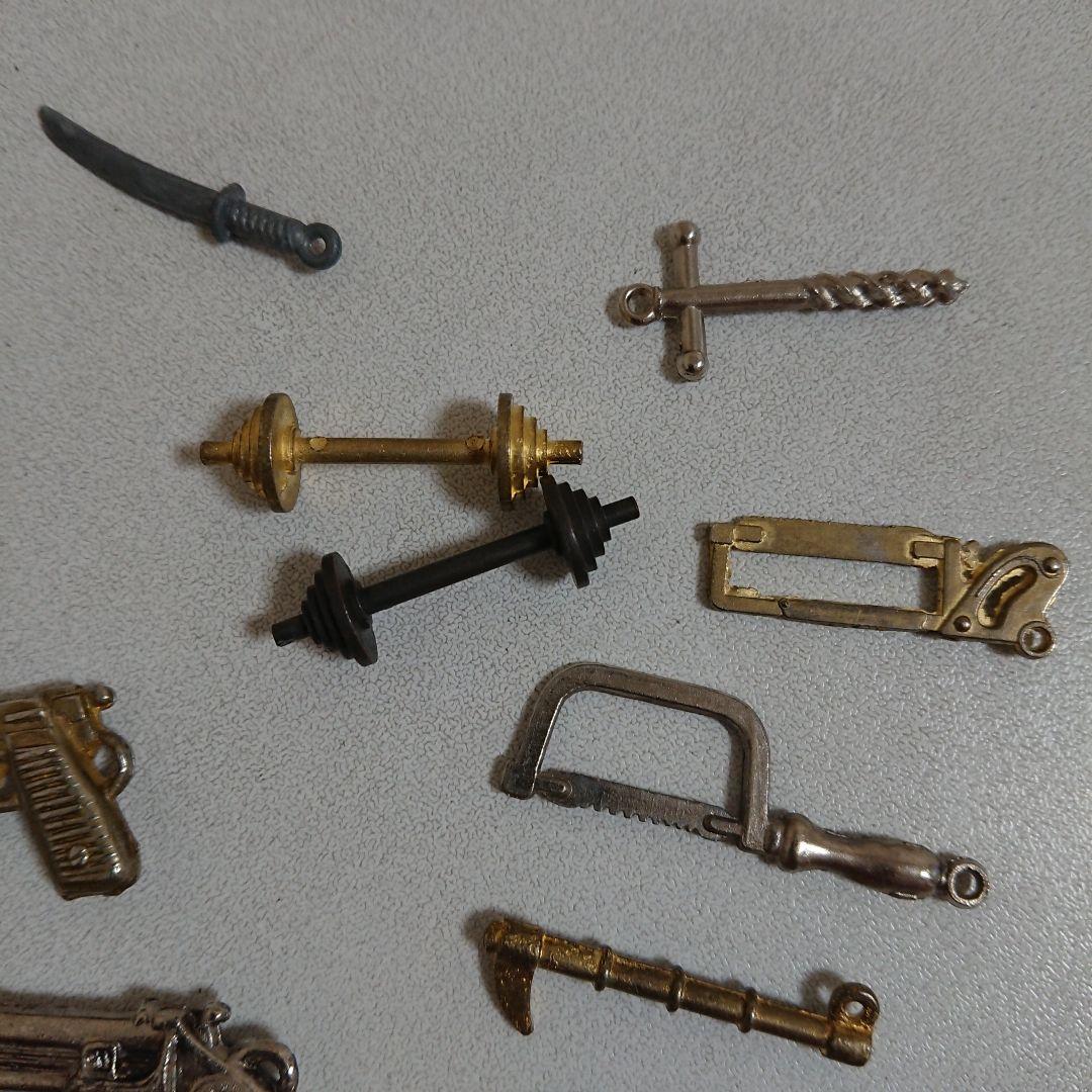 ◇当時もの 超貴重 昭和レトロ 昔の20円 ガチャガチャのおもちゃ、おまけ