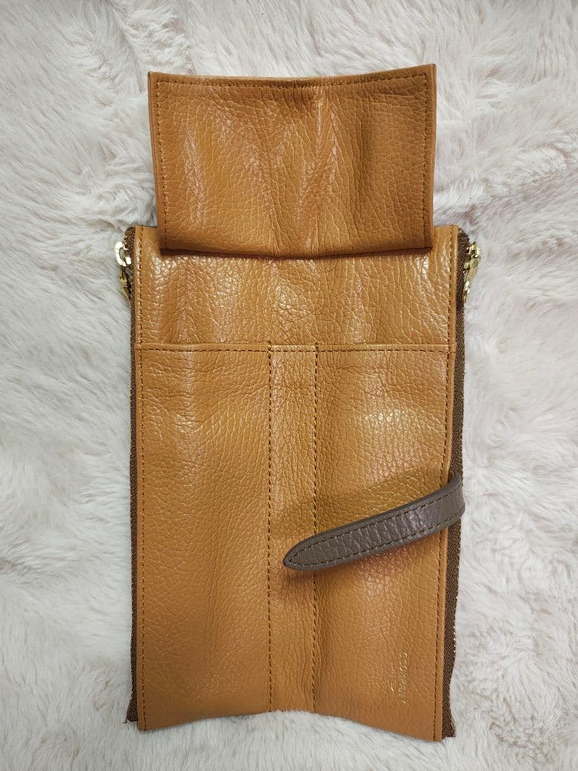 Cカンパニー　ルポリミッド　ペンケース　ベージュ