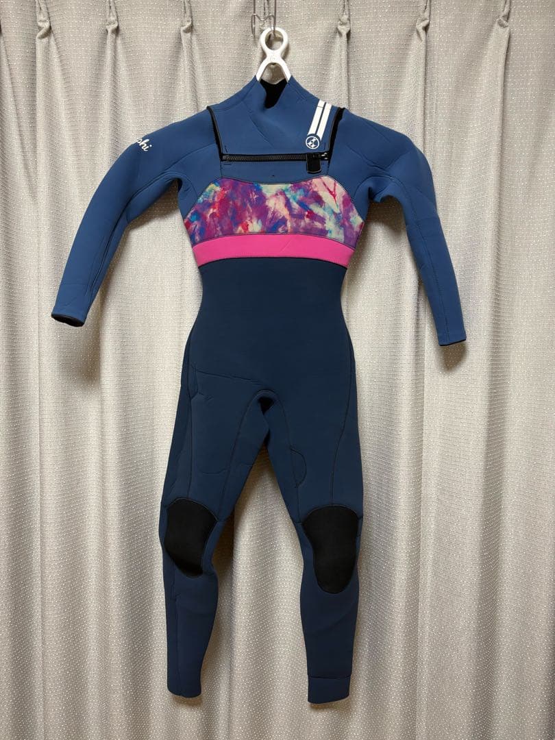 DELPHI（デルフィー)3×2mm フルスーツ レディース Mサイズ 相当