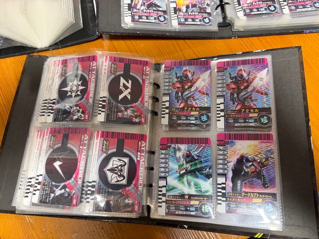仮面ライダー　ガンバライド　ゴールドコンプ他多数カードとカードバトル機