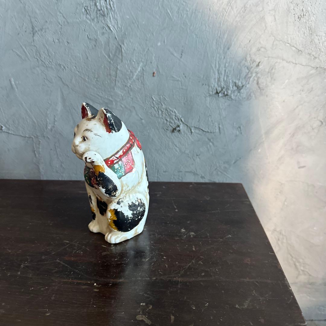 瞬間的お値下げ‼️ヴィンテージ味ありすぎる三毛猫招き猫 陶器 置物　瀬戸