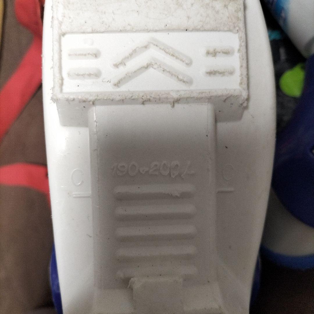 ジュニア用スキー3点セット(板、ブーツ、ストック)