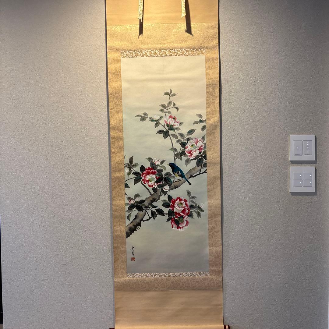 掛け軸　椿と鳥