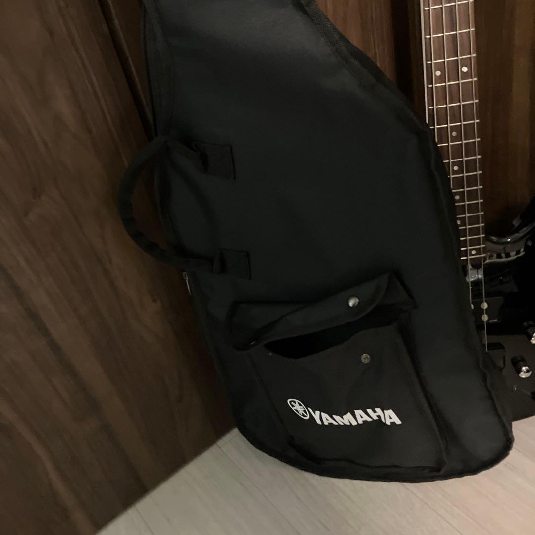 ベース Yamaha TRBX-304
