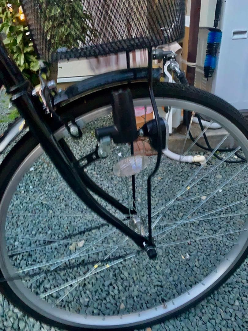 黒色 シティサイクル 26インチ 前バスケット付き