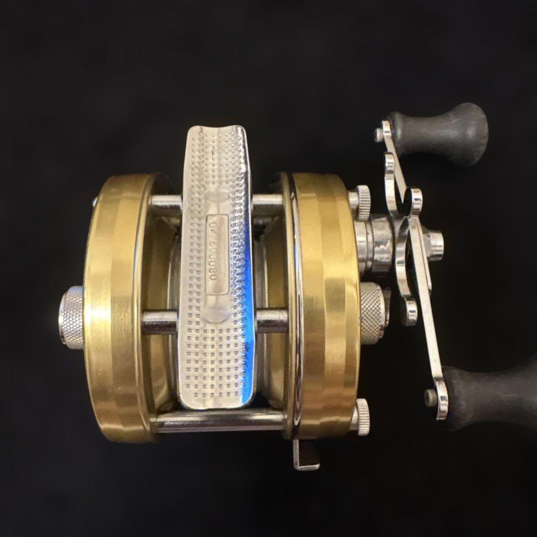 Ambassadeur 4501C ベイトリール ゴールド　左巻き　90年代希少