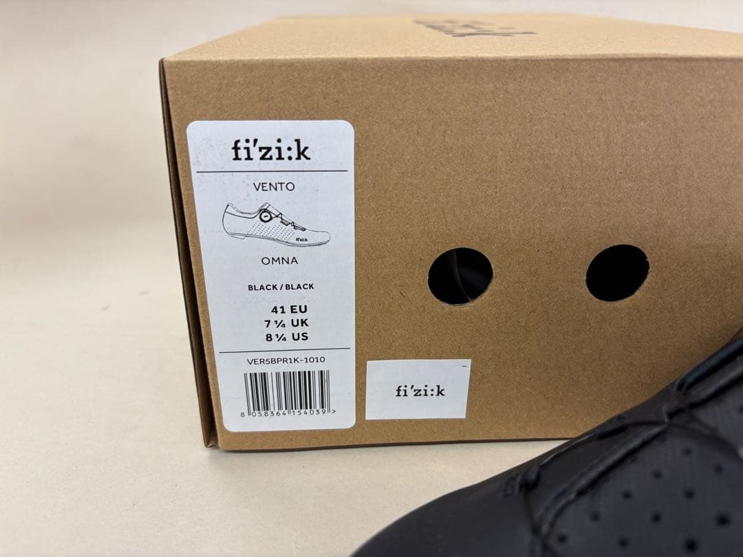 244【新品・未使用】フィジーク　fizi:k VENTO OMNA　サイズ41