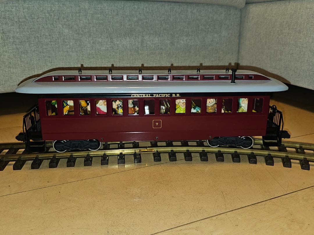 marklin 1 MAXI 機関車 客車 車掌車 ３輌組み　Gゲージ 入手困難