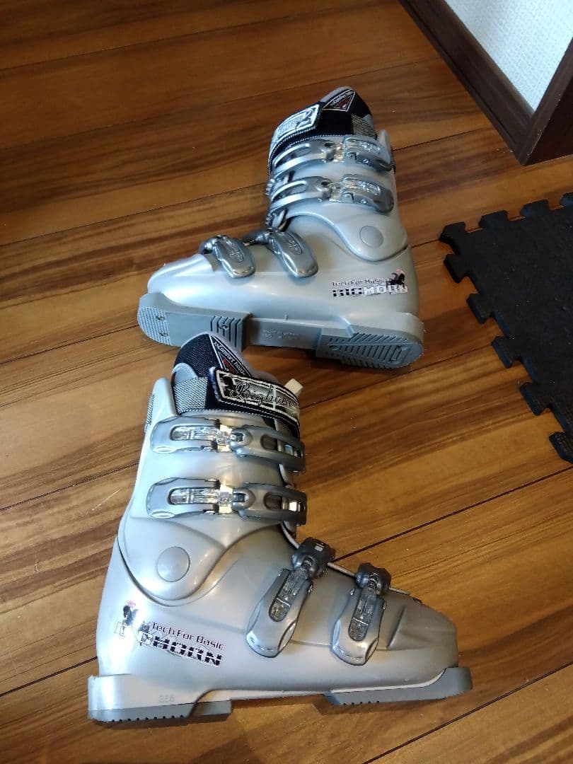 お買い得‼️Bluemoris 学生・女性用/スキーセット・メンテ・WAX済み✔