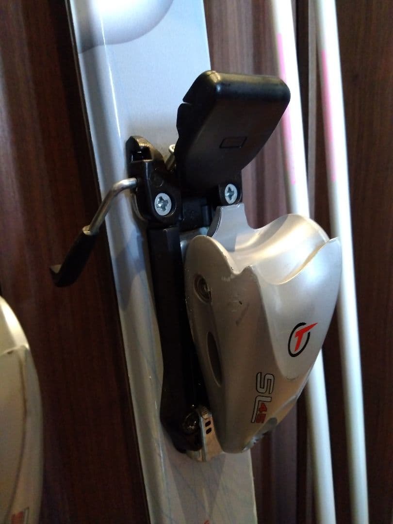 お買い得‼️Bluemoris 学生・女性用/スキーセット・メンテ・WAX済み✔