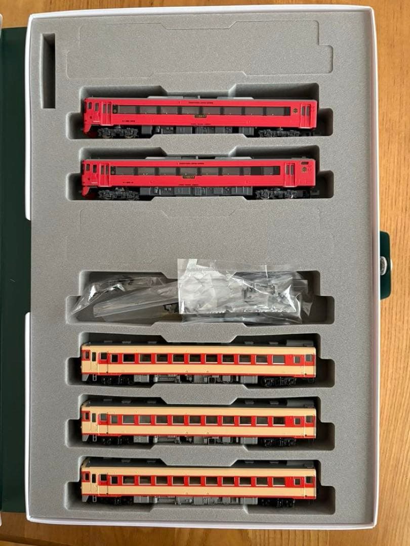 TOMIX 2456 キハ58-1500 •A0368 キハ185九州横断特急