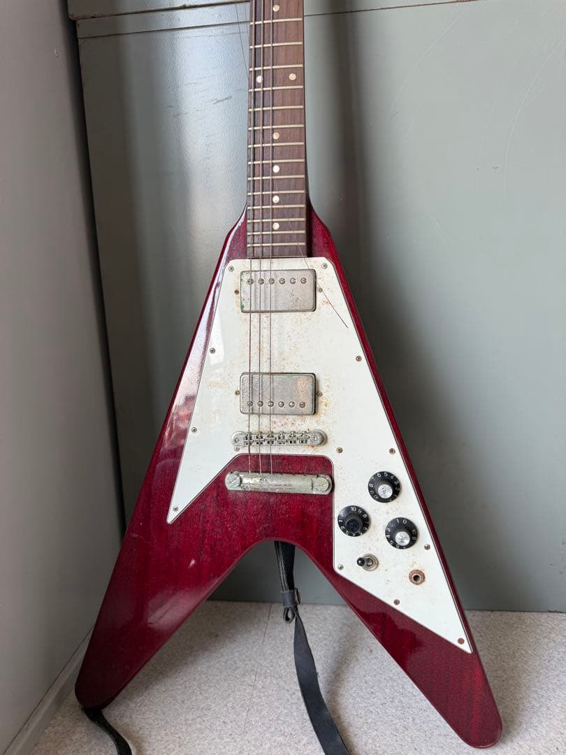 BurnyフライングV エレキギター レッド