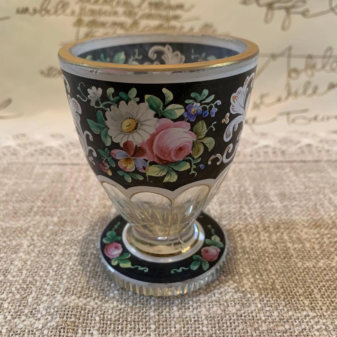 フランス製　アンティークの手書きのエナメル花柄ガラスのゴブレット！素敵です！