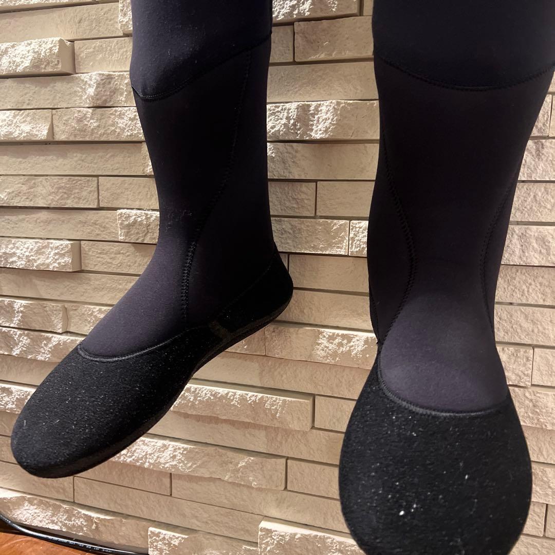 BEWET セミドライスーツ ブラック