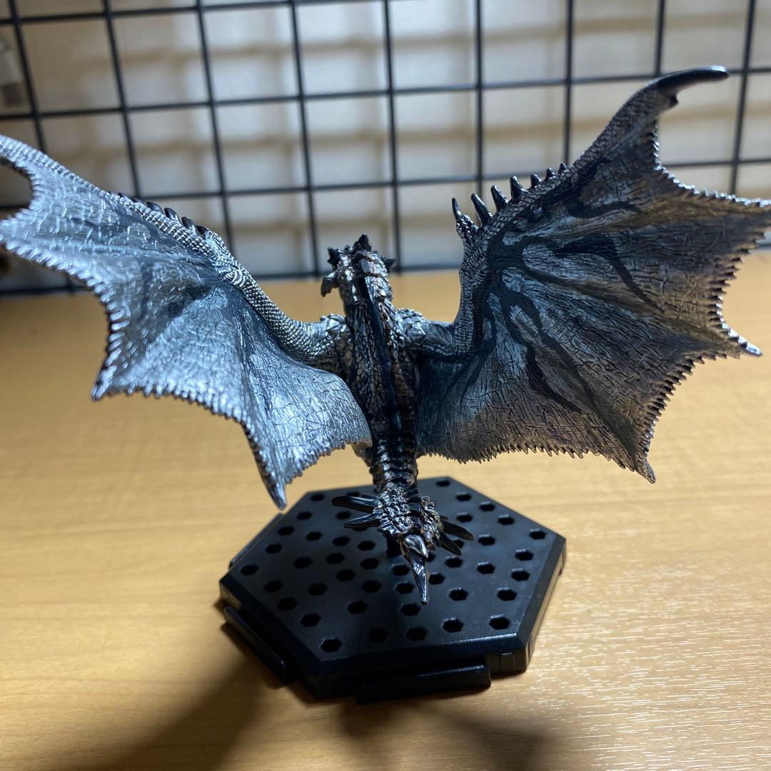 モンスターハンター　スタンダードモデル　プラス　バージョン25 フィギュア