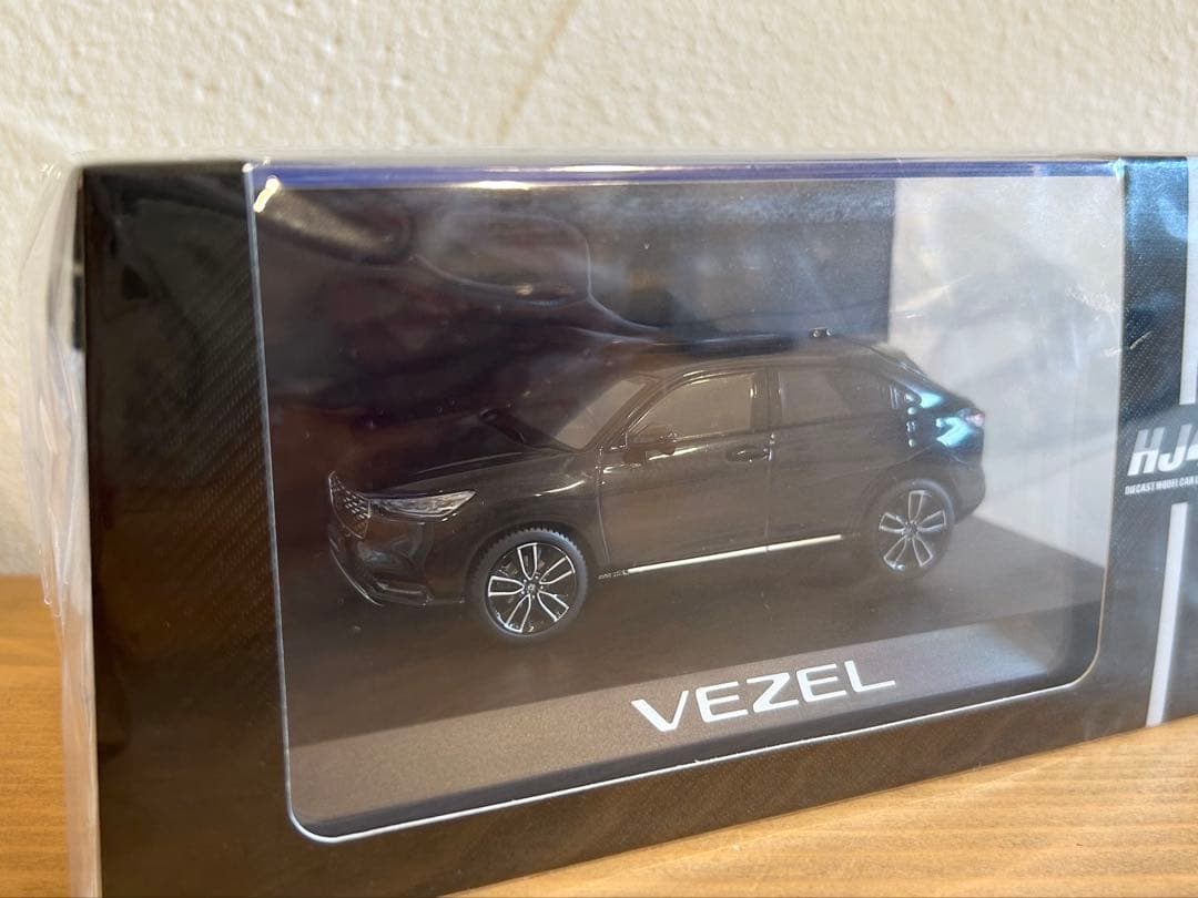 ホンダ ヴェゼル 1/43 純正オプション装着 ミニカー HJ433002BK