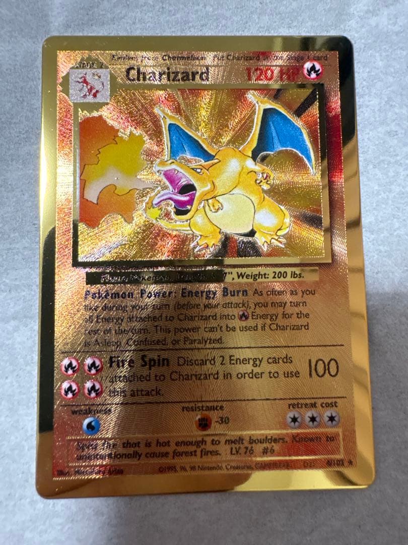 リザードン　25th メタルカード　ウルトラプレミアムコレクション