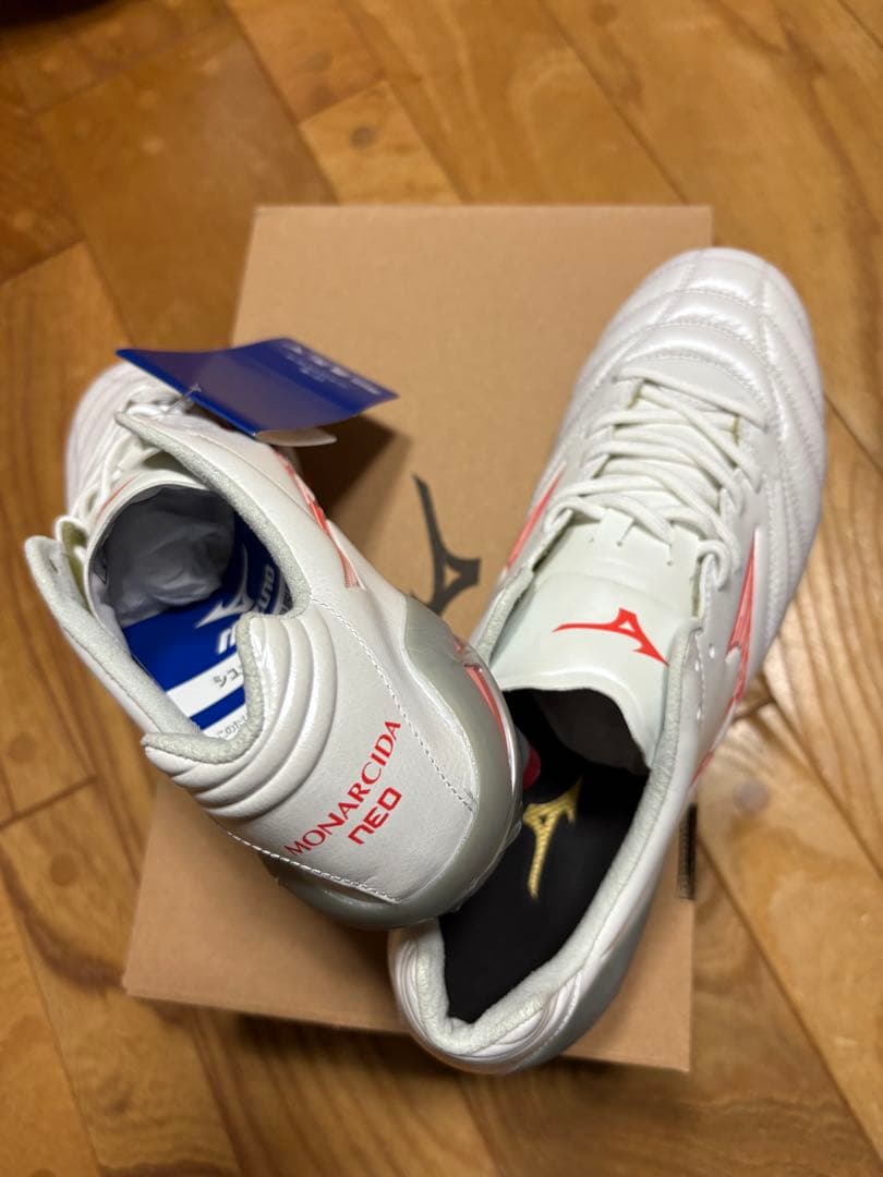 新品　超大特価　ミズノ　モナルシーダ ネオ 3 エリート　25.5cm