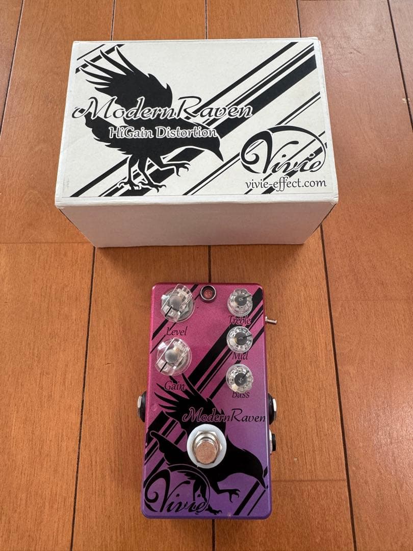 Vivie Modern Raven ハイゲインディストーション