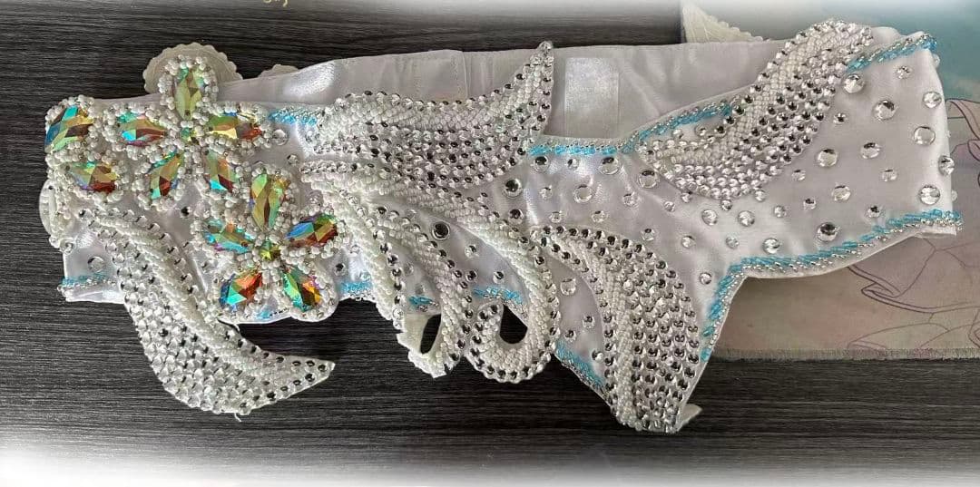 ベリーダンス衣装 セットアップ ブラ スカート ホワイト オーダーサイズ