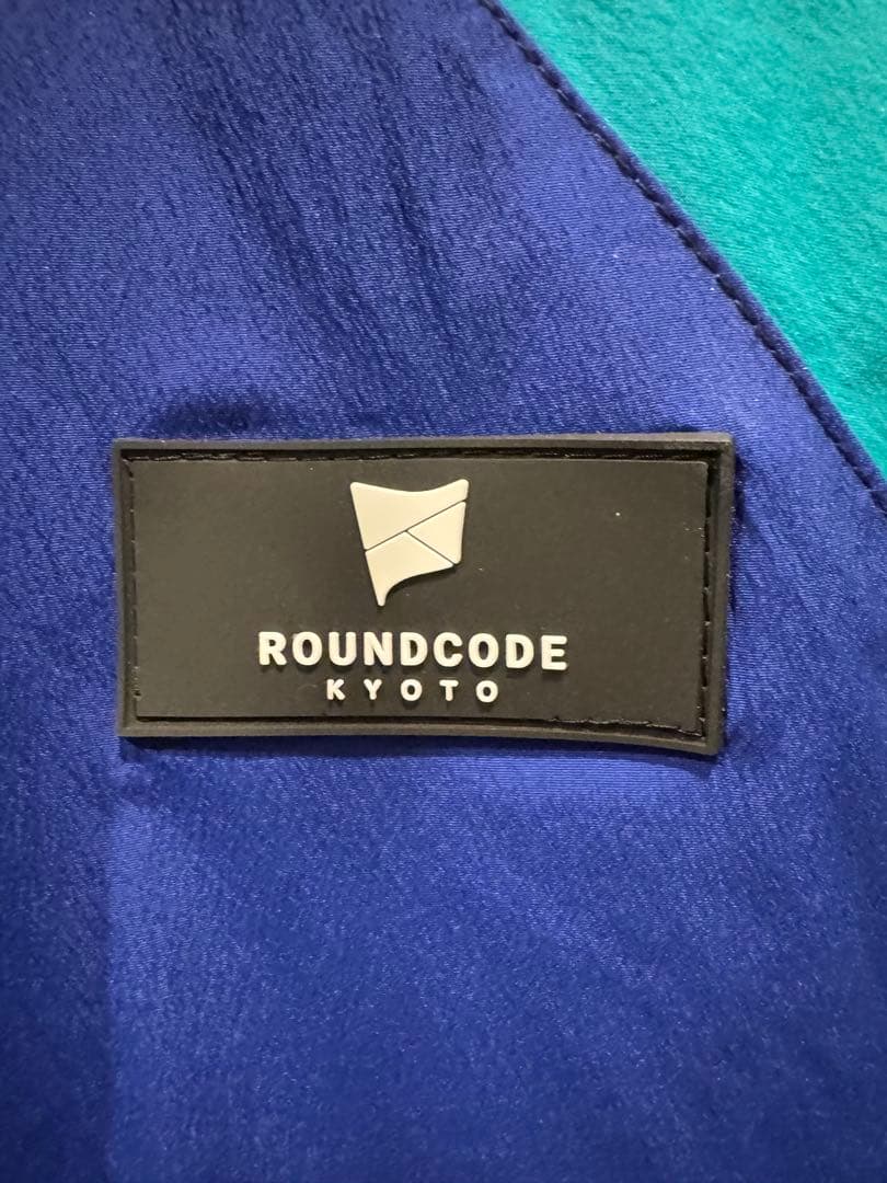 【定価2.7万】ROUNDCODE ストレッチ ナイロンブルゾン L ゴルフ 青