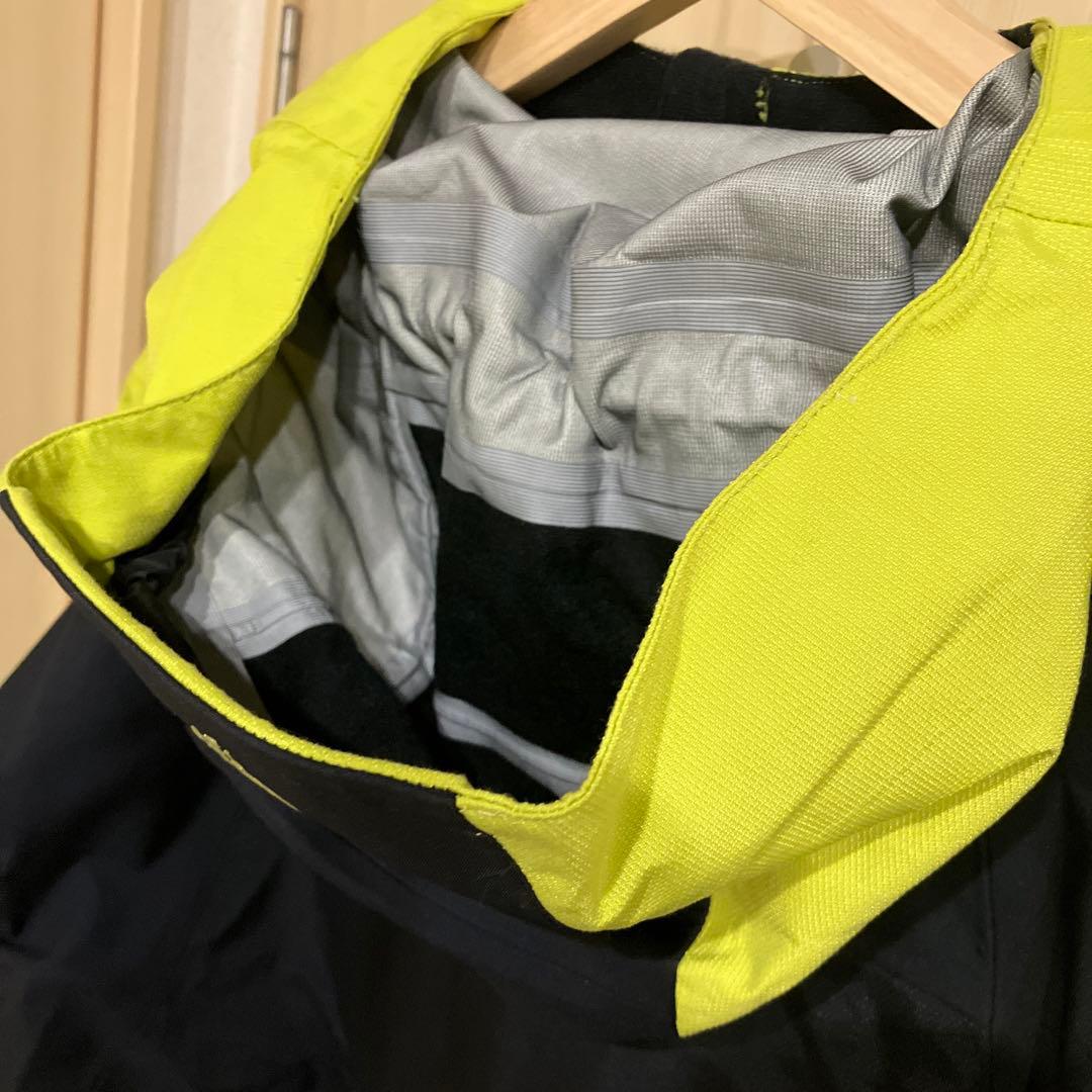 マウンテンハードウェア　スキーウエア　スノーウエア ジャケット　メンズ　M